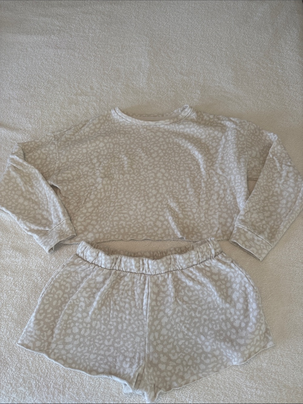 Colsie Cream Leopard-Print Matching Set